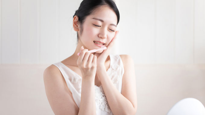 口内炎ができやすい、口内炎が治りにくい、舌や唇にものが触れると痛い、食べ物がしみることがある